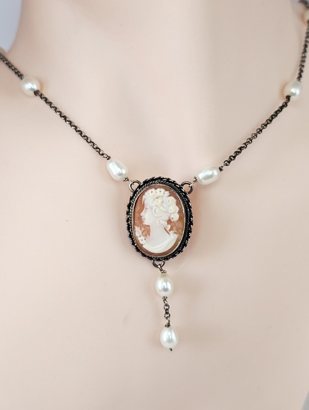 Genuine Cameo & Genuine Pearl Sterling Silver Necklace!